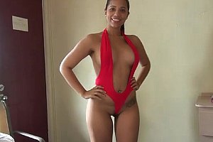 娇妻张妍被灌满精ktv