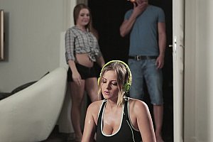 brazzers熟女丝公司